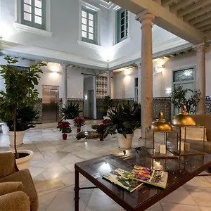 3* Hotel apartamentowy Palacio Cabrera - Lillo
